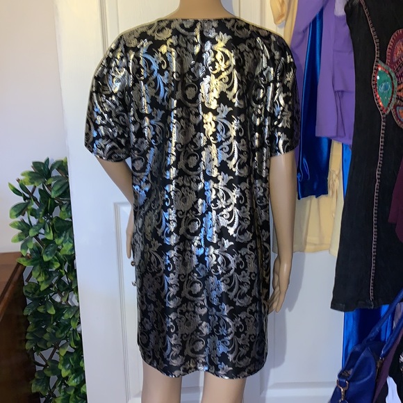 Vintage metallic gold lame’ foil on black slinky tunic night shirt L - Picture 13 of 15